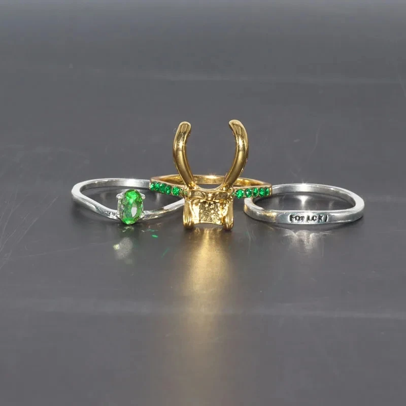 Loki Ring Set Women\'s Superhero Thor Green Crystal Crown Helmet Ring Stacking Jewelry Cosplay Accessories for Men and Women