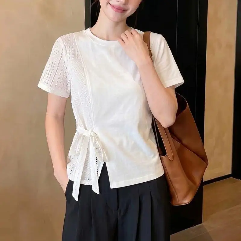 The New Korean Women's T-Shirt Has An Elegant Temperament and Is Suitable for Summer Girls It Is A Versatile Breathable