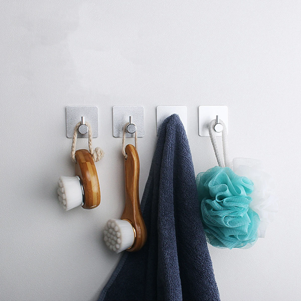 

4pcs Strong Adhesive Hooks 304 Stainless Steel Durable Bathroom Kitchen Wall Mounted Traceless Hanger for Clothes Towels Coats