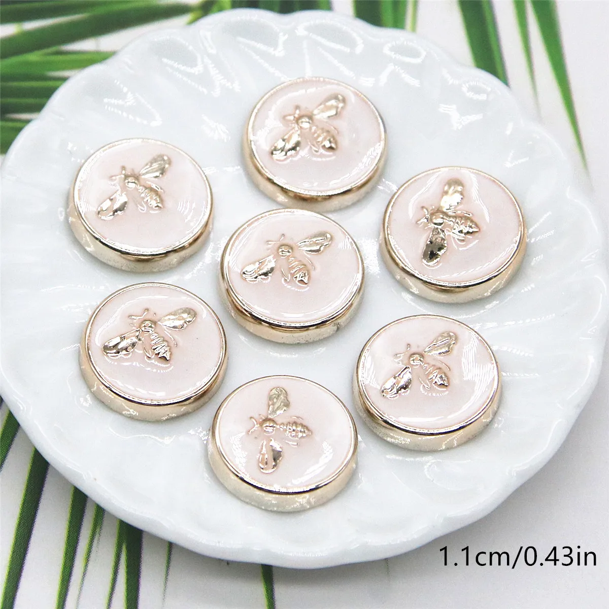 50pcs 11.5mm Round Butterfly/Bee FlatBback Buttons Home Garden Crafts Cabochon Scrapbooking accessori fai da te