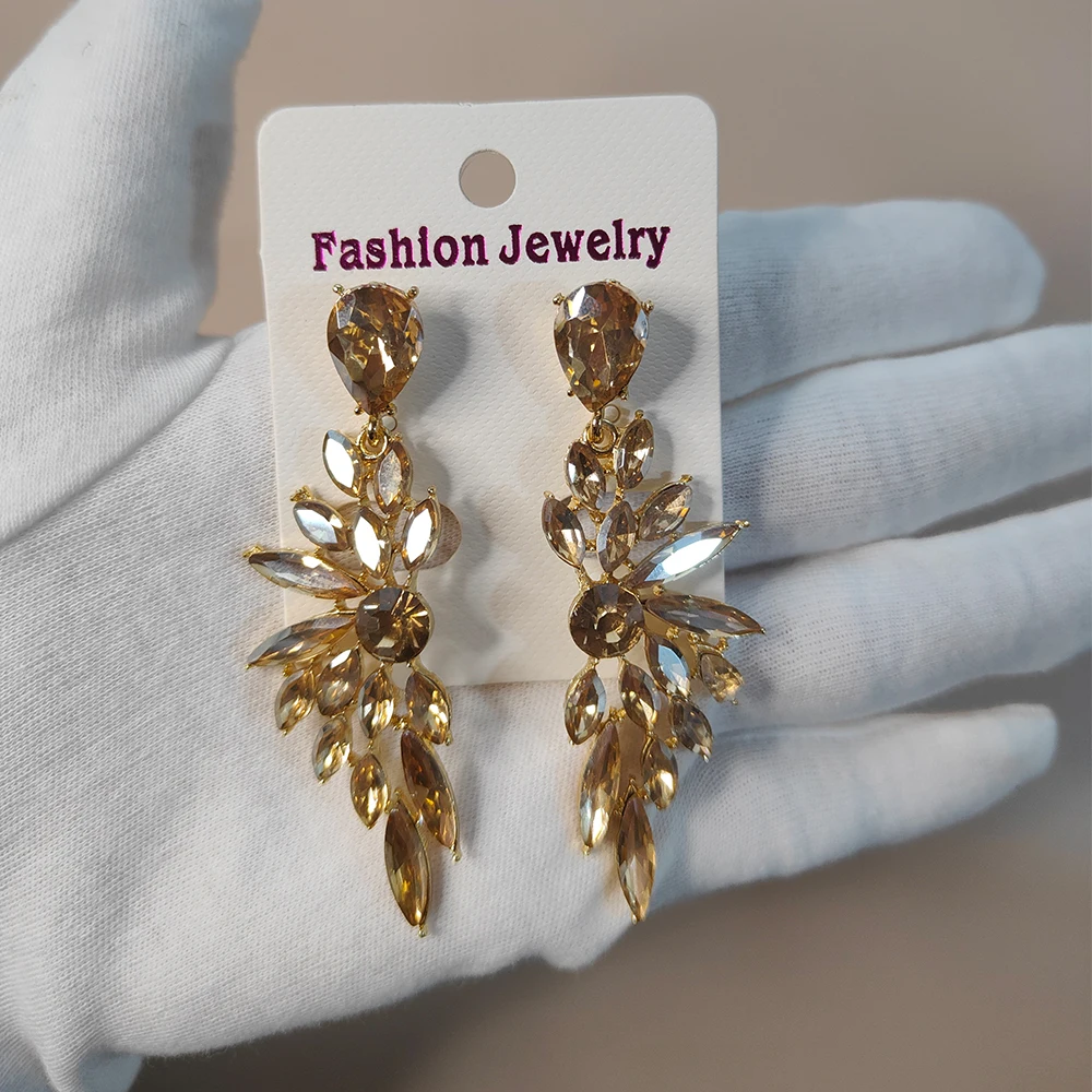 

Luxury Jewelry Prom Pageant Bridal Accessories Long Red Green Champagne Cluster Crystal Rhinestone Drop Earrings for Women