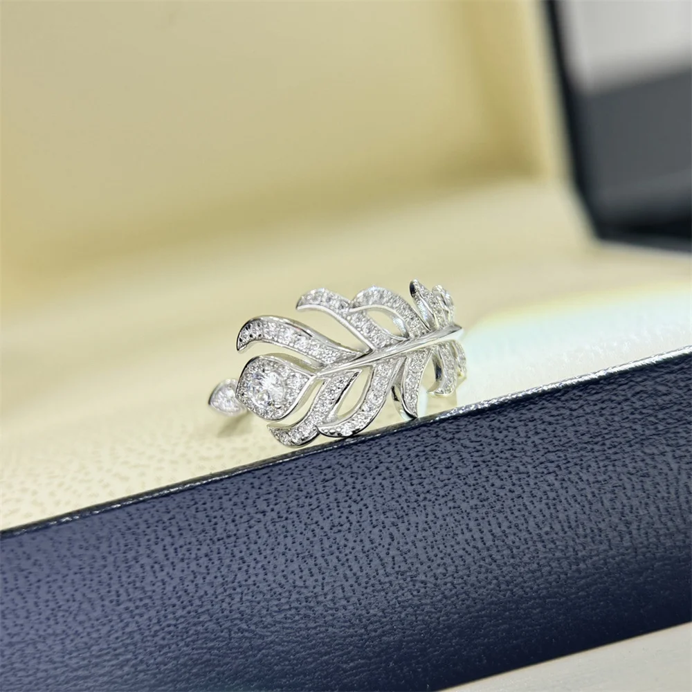 Feather Full Diamond Ring With High-End Feel Niche Design Leaf Shape Fashionable And Versatile 2024 New Ring