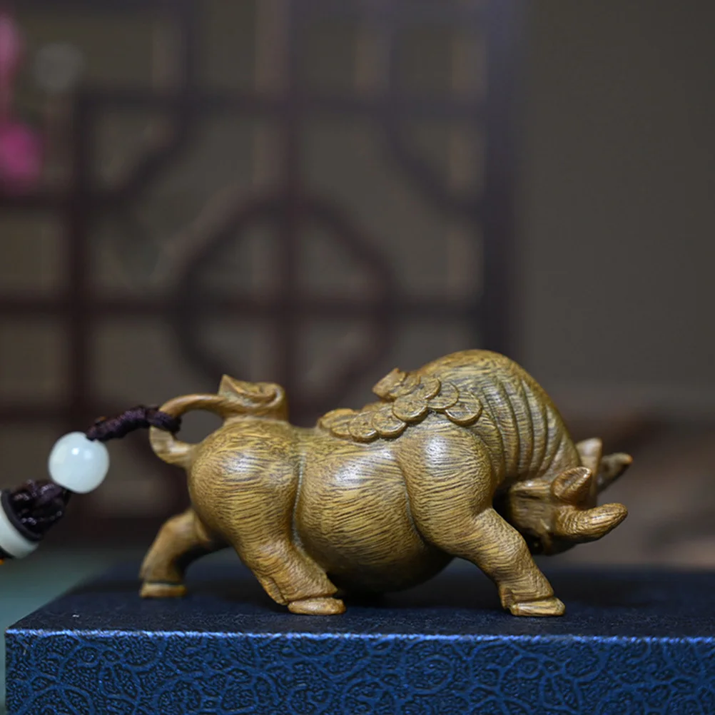 

Creative Carving Bullfighting Sculpture Exquisite Wooden Animal Desktop Adorn Decorative Mini Pendant For Home Office Decoration