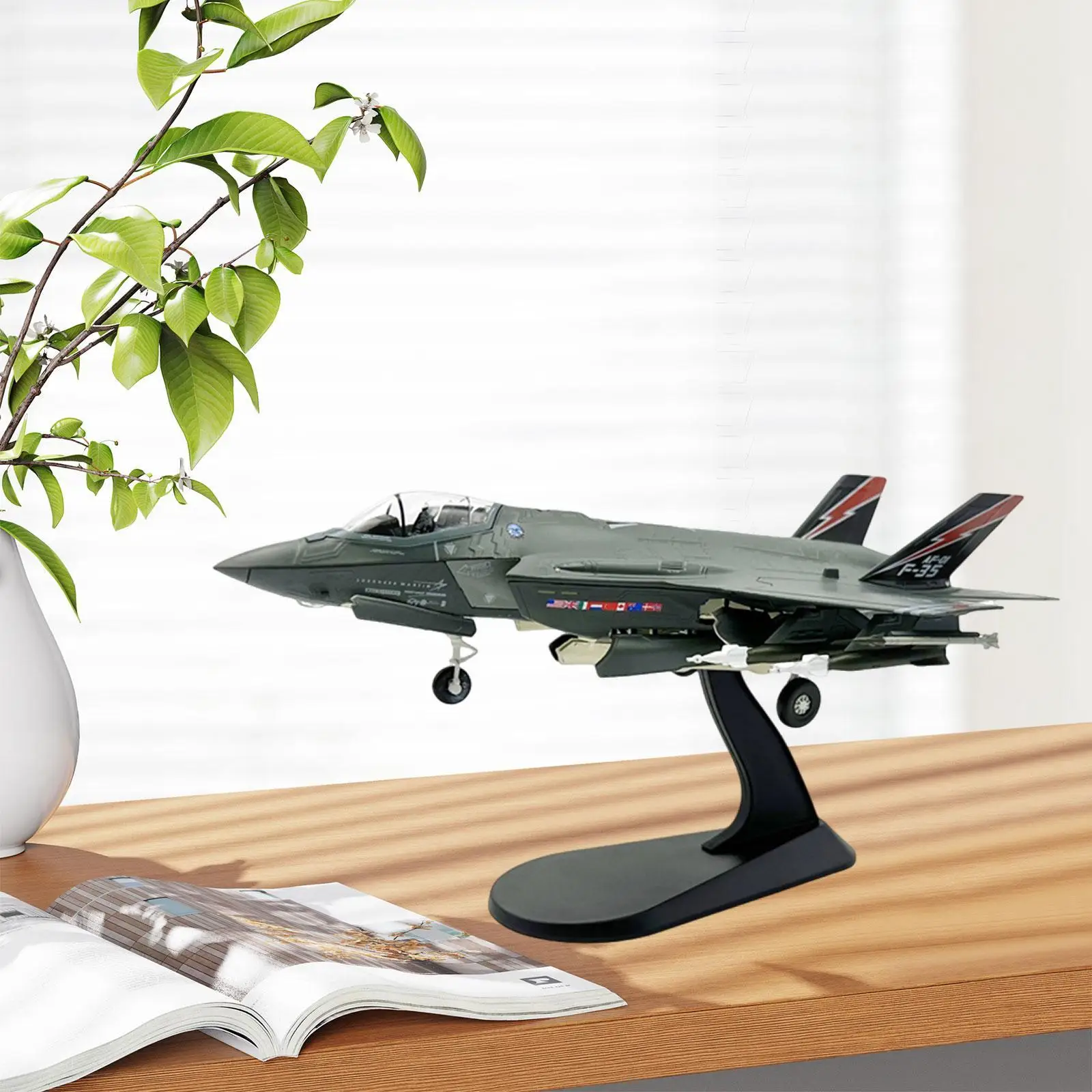 1:72 F 35A Aircraft Kids Toys Diecast Model for Living Room TV Cabinet Shelf