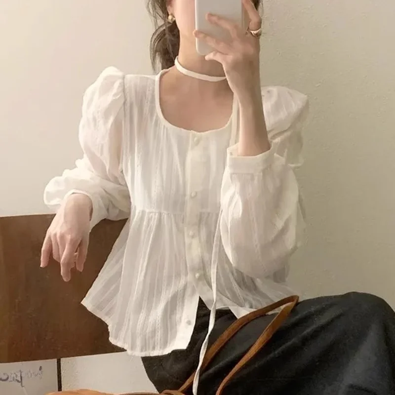 

Chic Early Spring Gentle Personali round Ne Single Button Splice Lace Loose Casual Bubble Sve irt Women