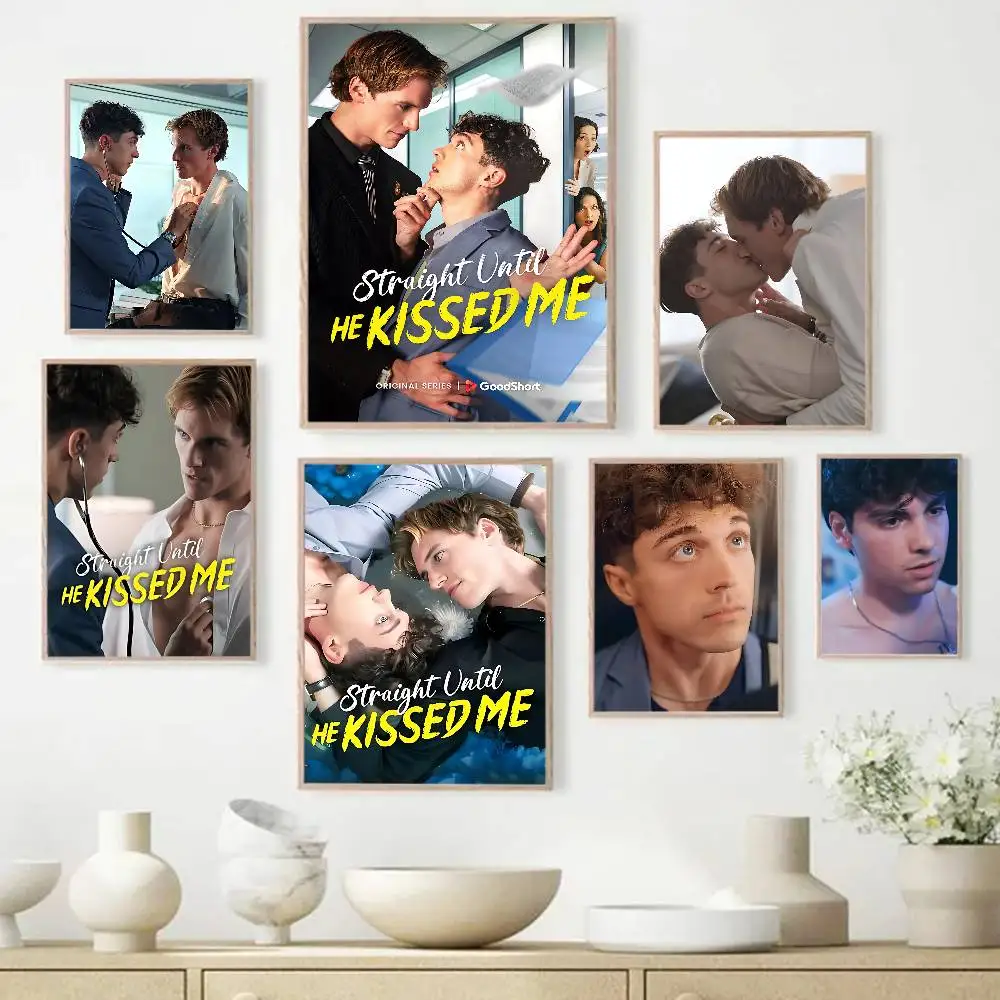 Popular S-Straight Until He Kissed Me TV Self-adhesive Art Poster Decoracion Painting Wall Art White Kraft Paper Home Decor