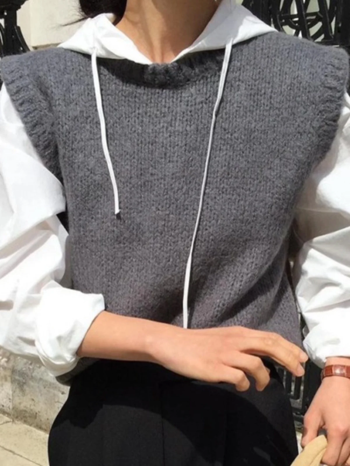 

Белая оверсайз Long Sve irt для женщин Шикарная осенняя шапка с дизайном Warstwo ort Sle Свободный крой на пуговицах Чистый цветной топ