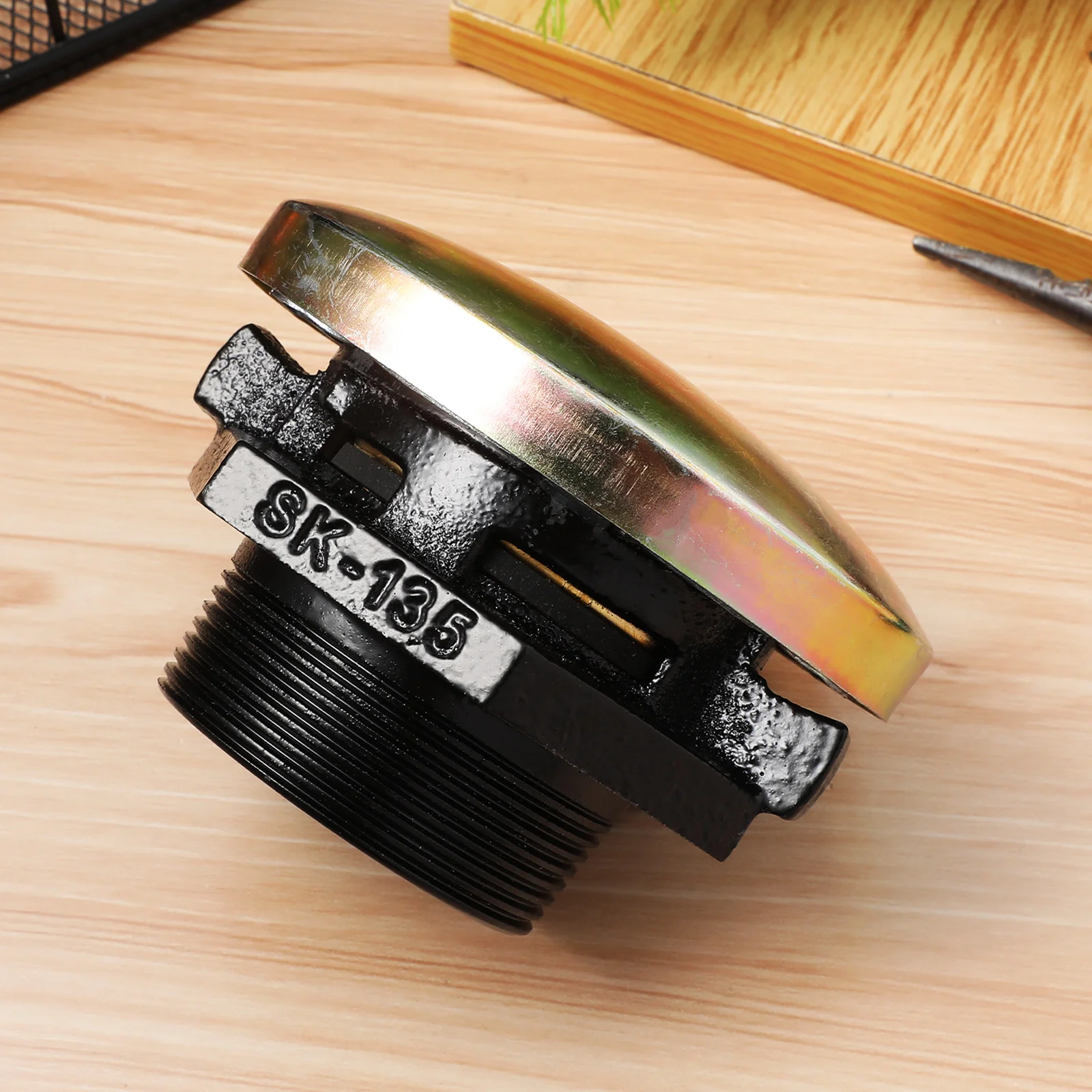 

Vented Transfer Tank Fuel Metal Threaded Neck Pressure Regulation Gas Cap For Fuel Tank Replacement Anti Leak Design Vented Gas