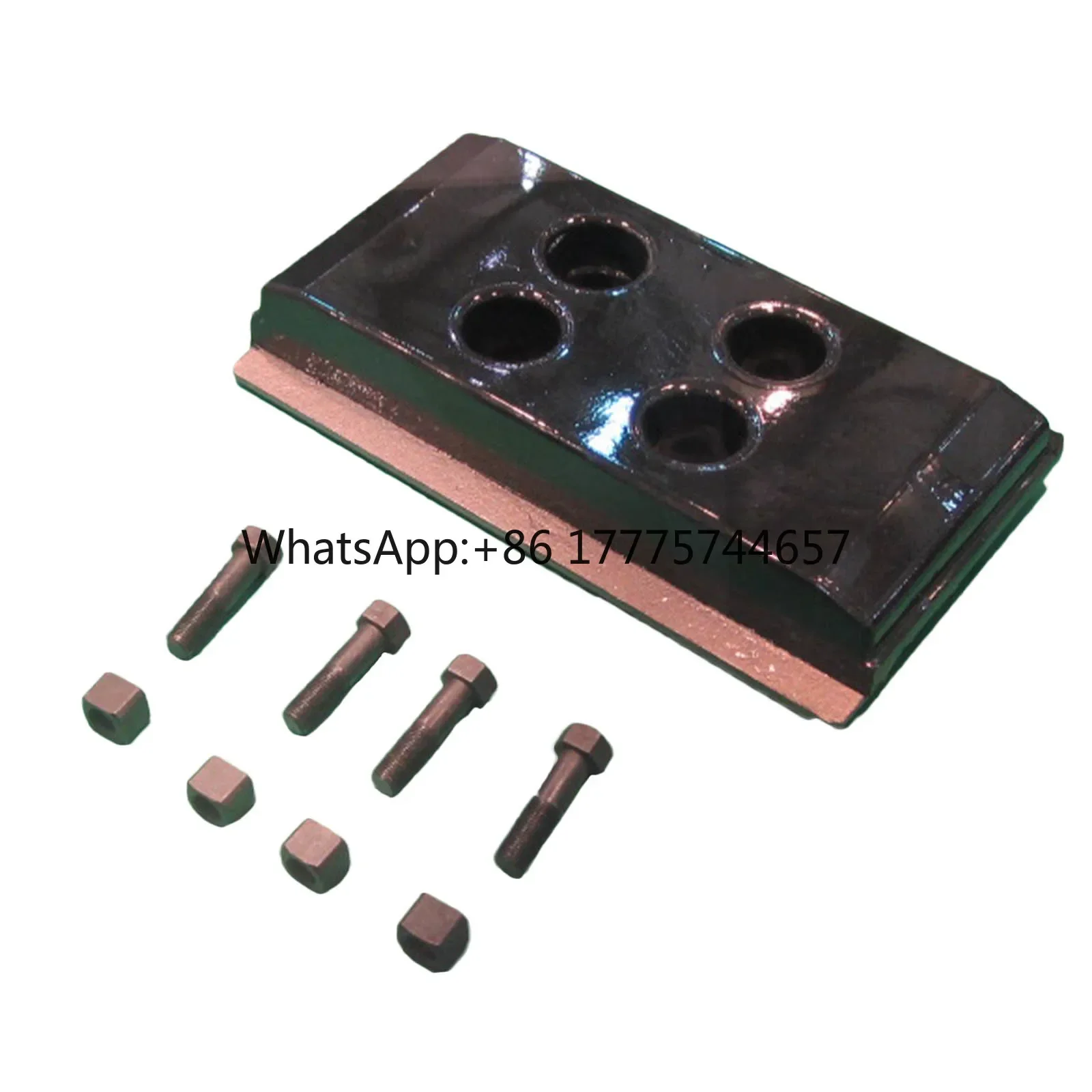 

Asphalt Paver Spare Parts Track Pad Track Shoes 2046286/2360892 300mm for S1800 S1600 Bomags ABGs volvos