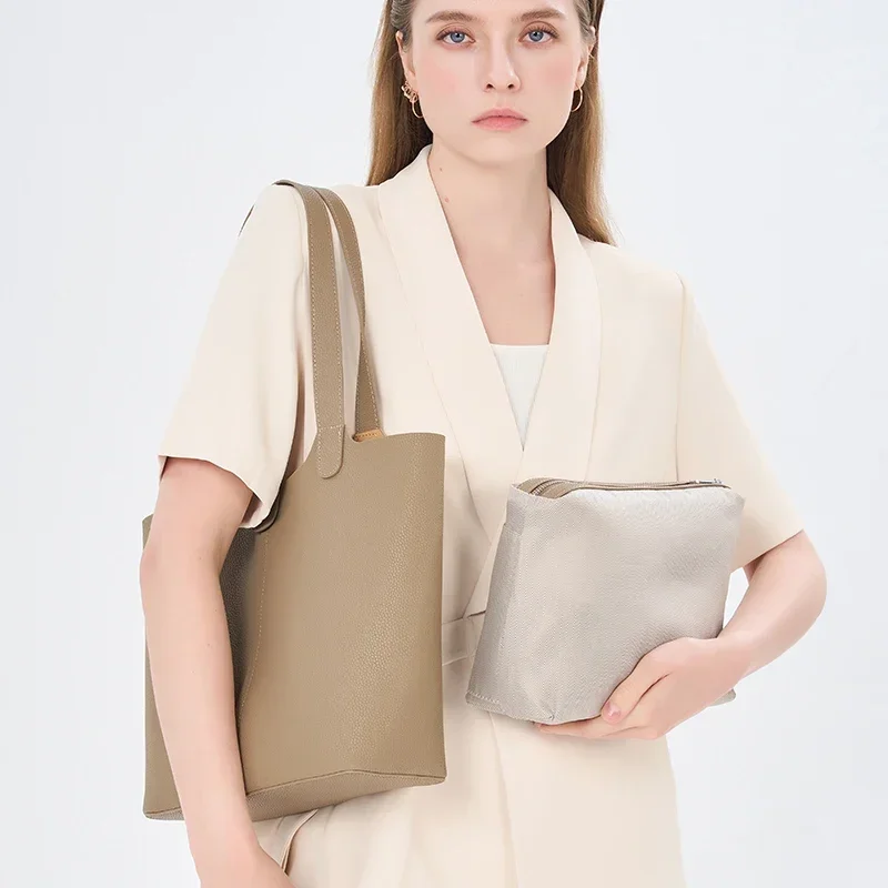 

Women's Retro Cowhide Large Capacity Classic Shoulder Bag Ladies Cow Split Leather Bags Female Commuting Work Handbags for Lady