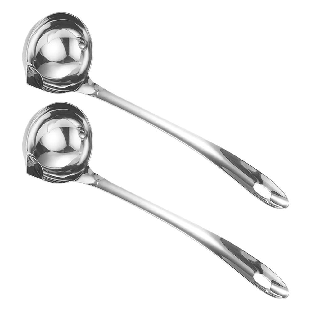 

2Pcs Stainless Steel Ladle with Pour Spout Oil Water Separation Skimmer for Gravy Soup Fat Filtering Kitchen Tool