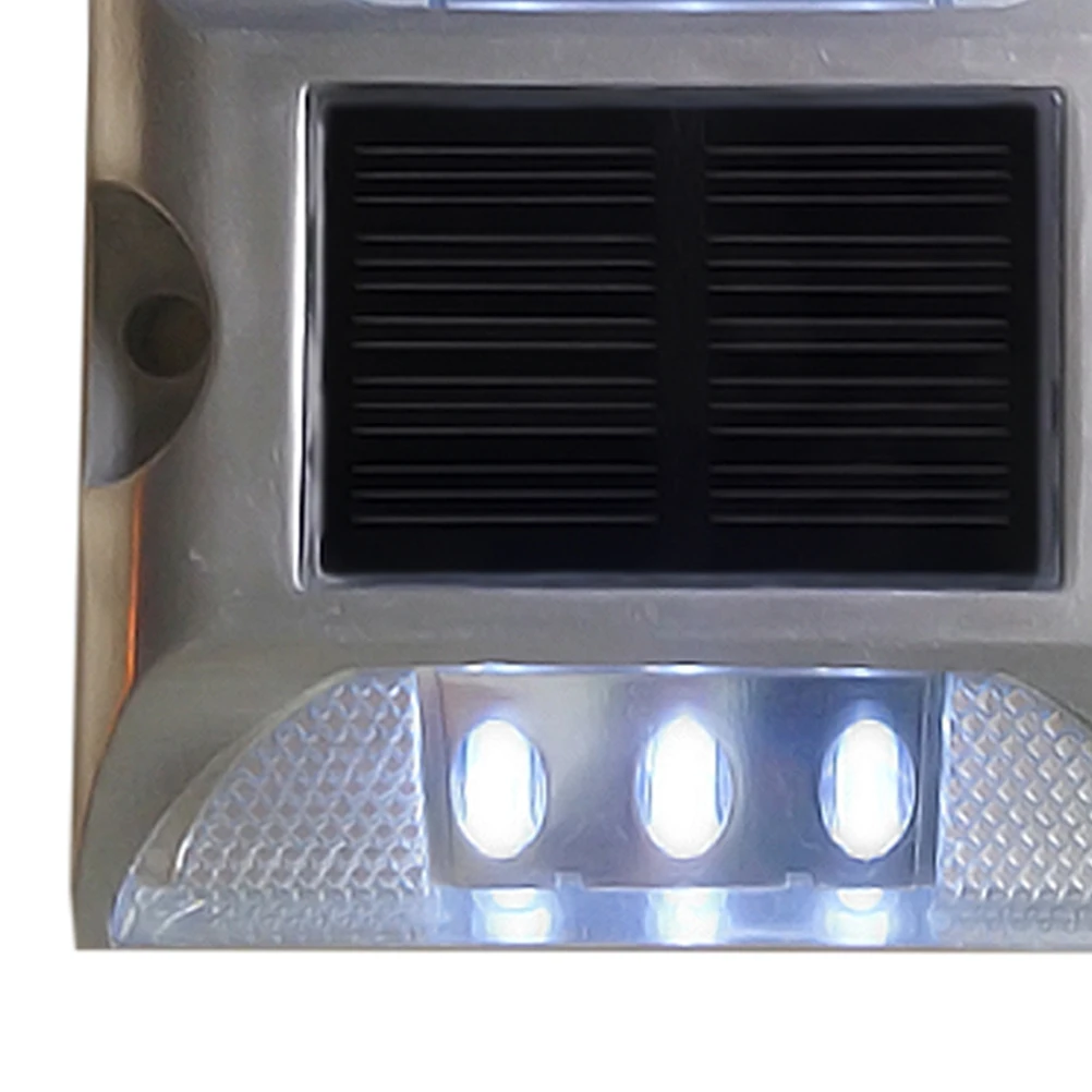 

Road Stud LED Lights for Pathway Sidewalk Sports IP68 Waterproof In-ground Silver Solar Deck Lighting Energy Saving