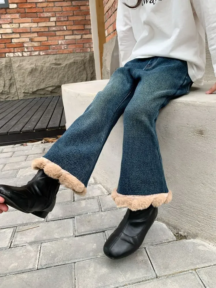 Girls Jean Girl Winter Fleece Jeans Micro-cropped Pants 2023 Winter New Children Baby Thick Warming Pants Flared Kid Jeans