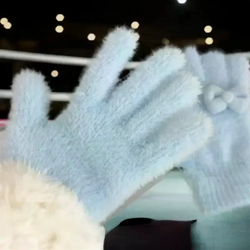 

Очаровательные плюшевые перчатки с бантиком; Сохраняют тепло зимой; Стильные перчатки для женщин; Идеальный рождественский сюрприз