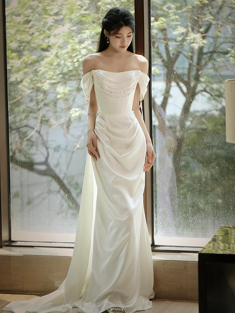 

Simplified Ele Satin One-oulder Wedding Dr with Tail for Engagement And Welcome Guests High-End Feeling Door Curtain