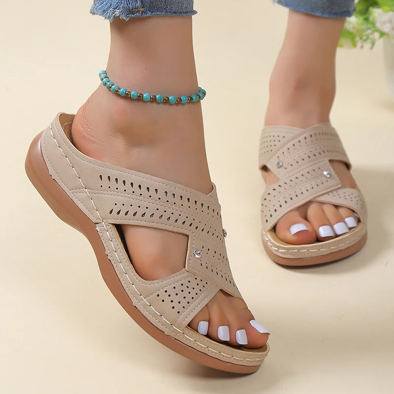 Women's Platform Slippers Summer 2024 Cross Strap Med Heels Soft Slides Woman Light Non-Slip Casual Beach Shoes Plus Size 43