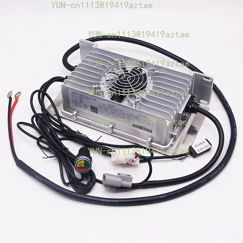 4-Wheel Vehicle 60V 72V Smart Lithium Battery Charger For Sightseeing Patrol Cars