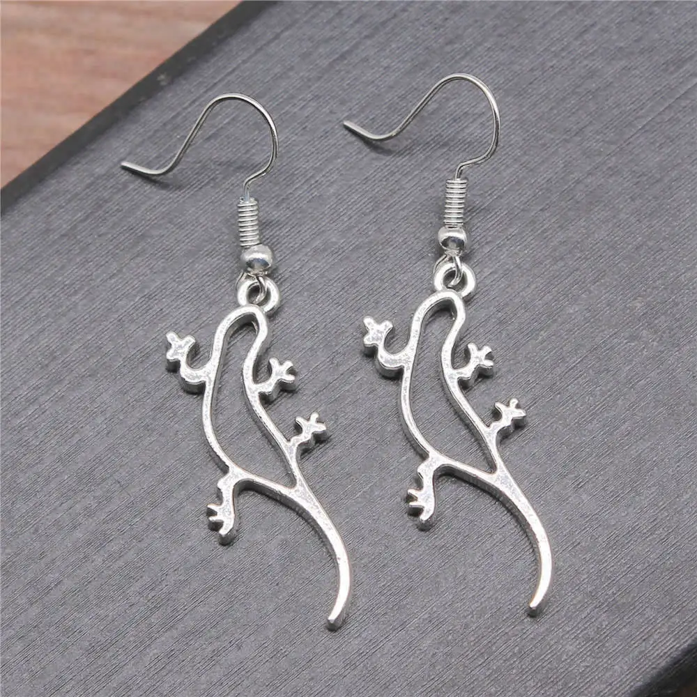 1pair Hollow Gecko Lizard earrings nail charms Jewellery handmade hook Size 18x19mm