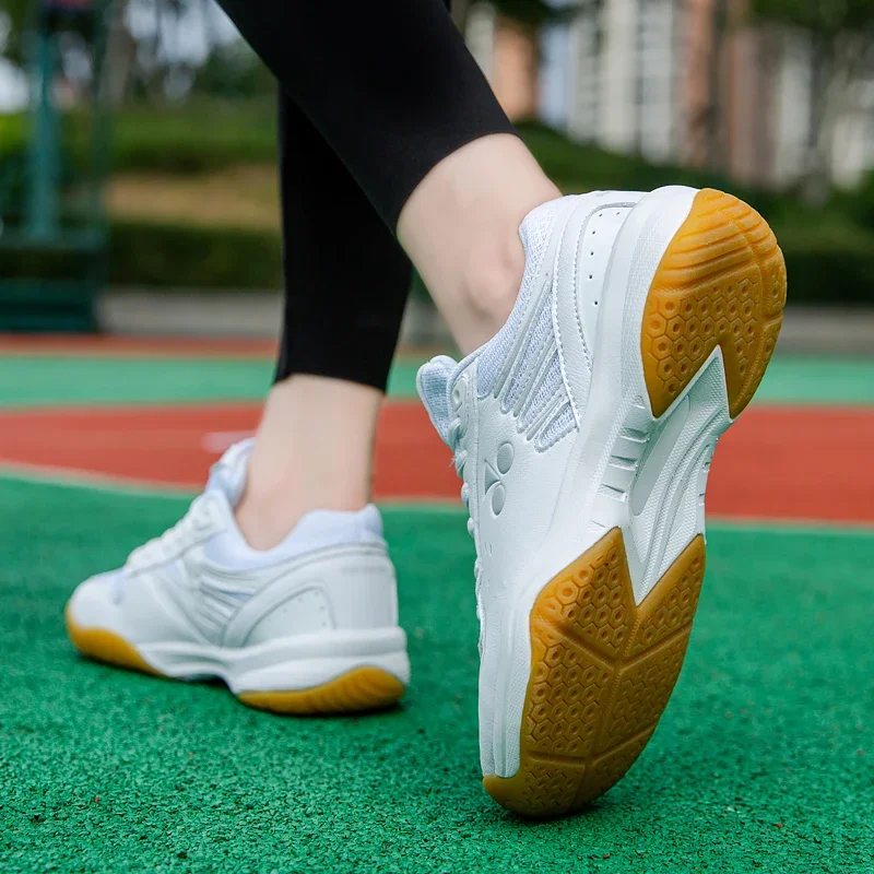 Men\'s tennis shoes women\'s breathable badminton volleyball shoes indoor athletic training sneakers tennis couple