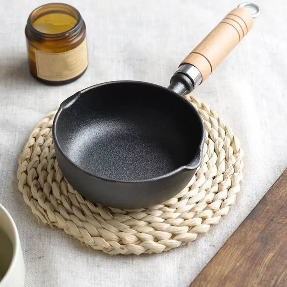 

Mini Omelet Pan Iron Butter Melting Pot Wood Handle Frying Skillet Oil Dripper Efficient Heat Conduction for Home