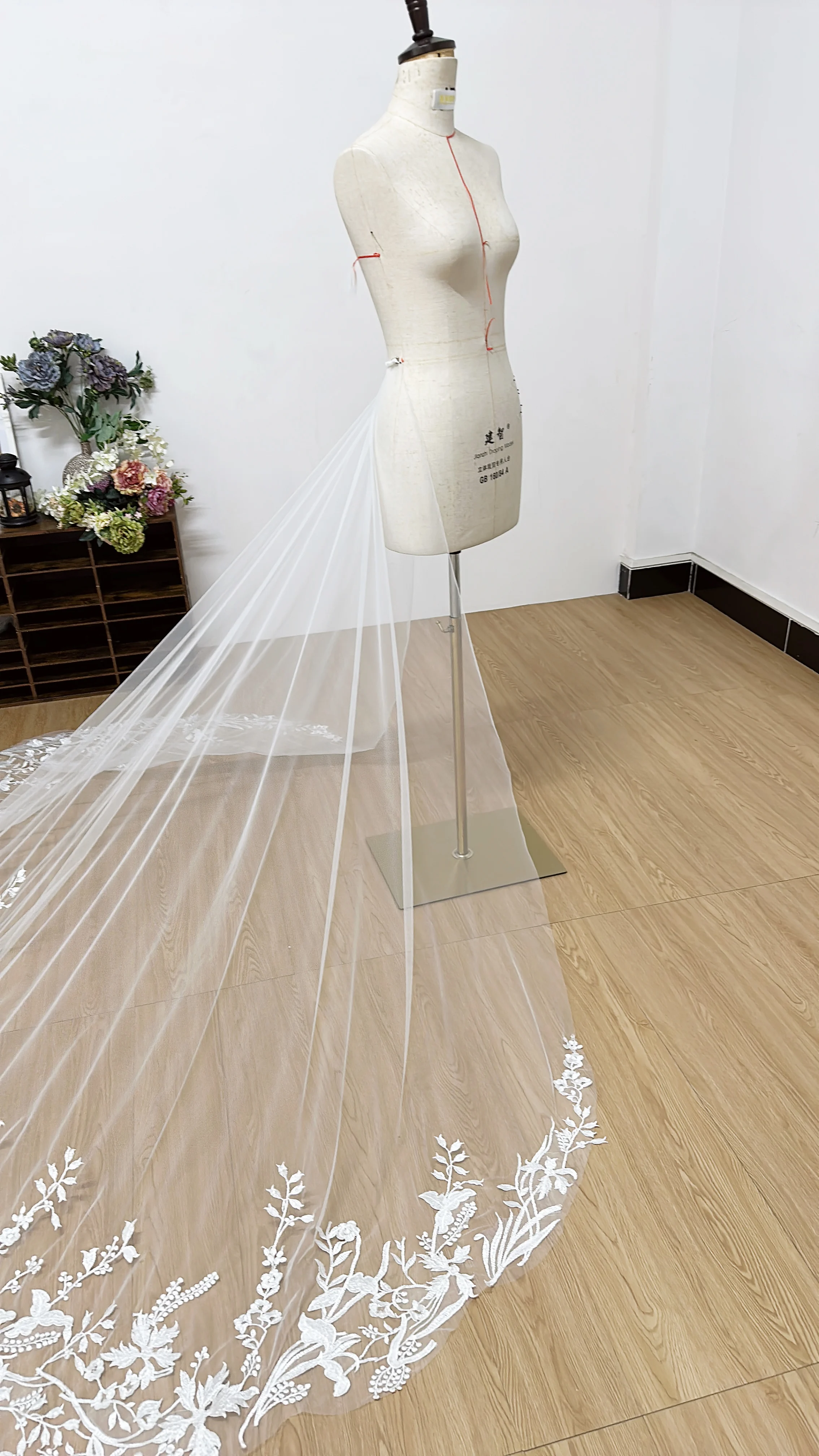 Bridal Wedding Wedding Dresses Removable Activity Floor Trailing Lace Half Skirt Hem Wedding Accessories