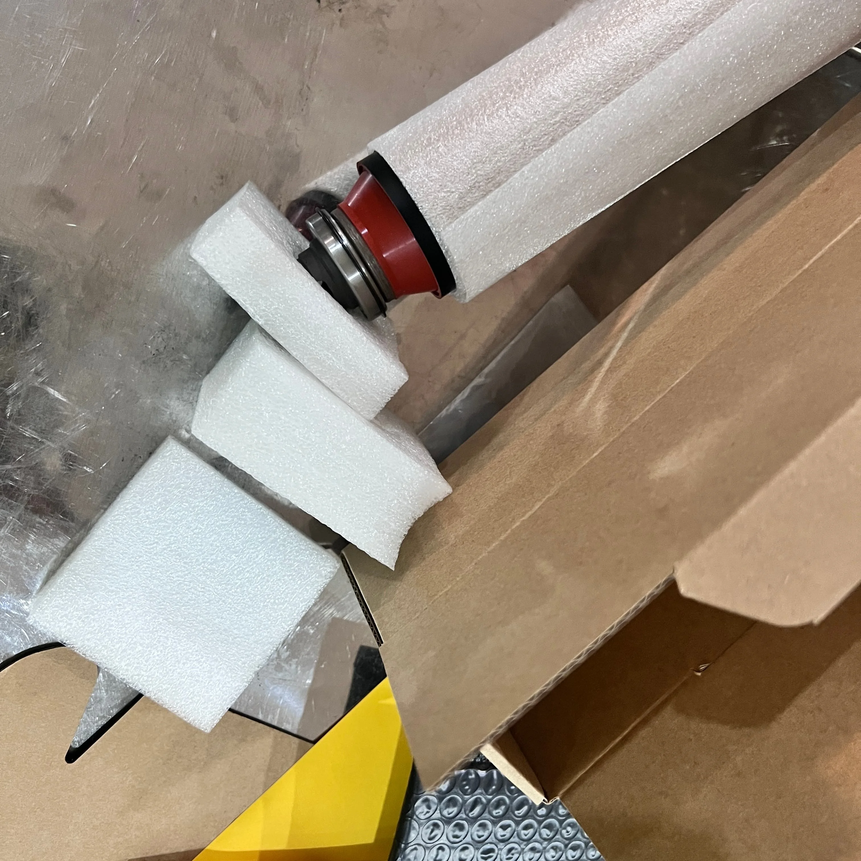 

1pcs. Original quality V180 Lower Fuser Roller for Xerox Versant 180 80 2100 3100 V80 V2100 V3100 Pressure roller 059K81320