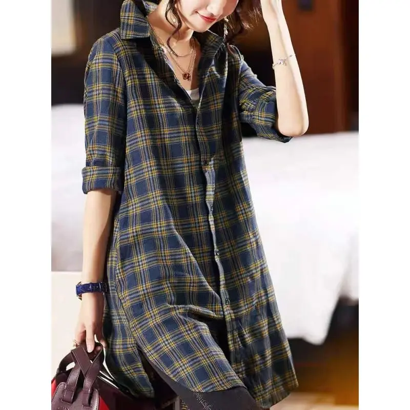 

Vintage Plaid Mid-length Women Shirt Streetwear 2025 Spring Autumn Loose Shirt Robe Fashion Long Sleeve Irregular Midi Dress