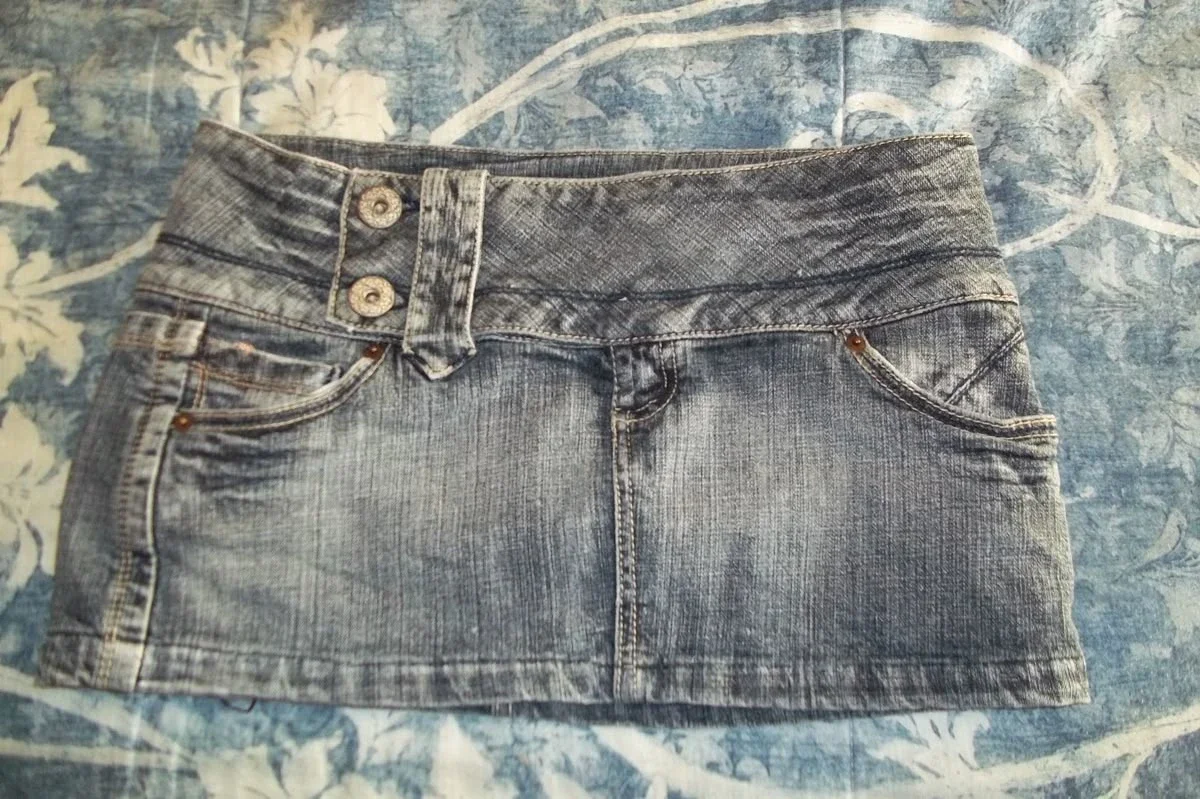 New Gothic Cute Denim Skirt Womens Clothing Harajuku Vintage Slim Skirt Light Blue Jean Low Waist Short Mini Skirt