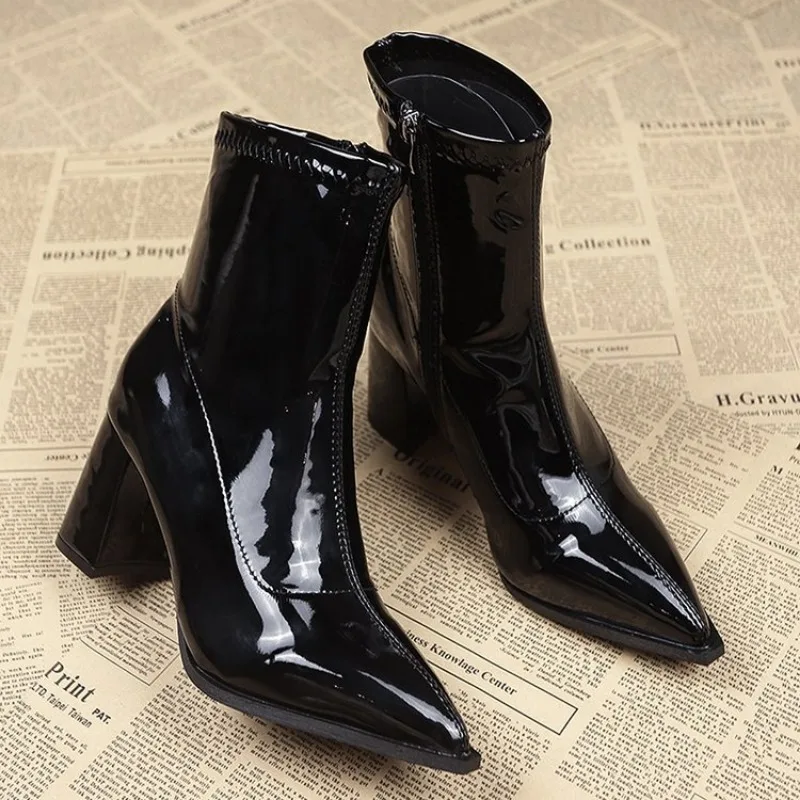 

Autumn Womnen's High Heel Ankle Boots New Winter Plus Velvet Pointed Toe Chunky Heel Chelsea Boots for Women Heeled Sheos Dress