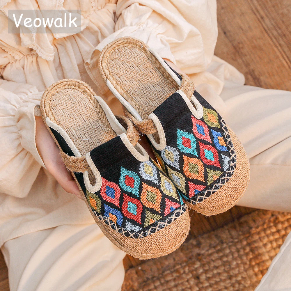 Veowalk Newly Women Casual Linen Handmade Embroidery Mules Flat Slippers Comfortable Ladies Casual Summer Espadrilles Shoes