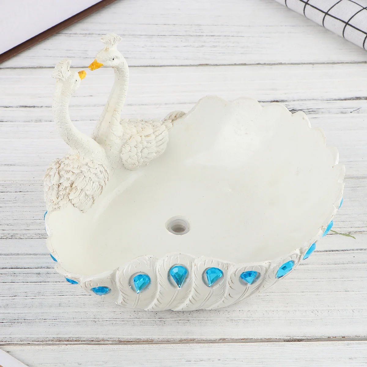 

Two Heads White Resin Peacock Flower Pot Succulent Plant Pot Planter for Home Micro Landscape DIY Plant Container