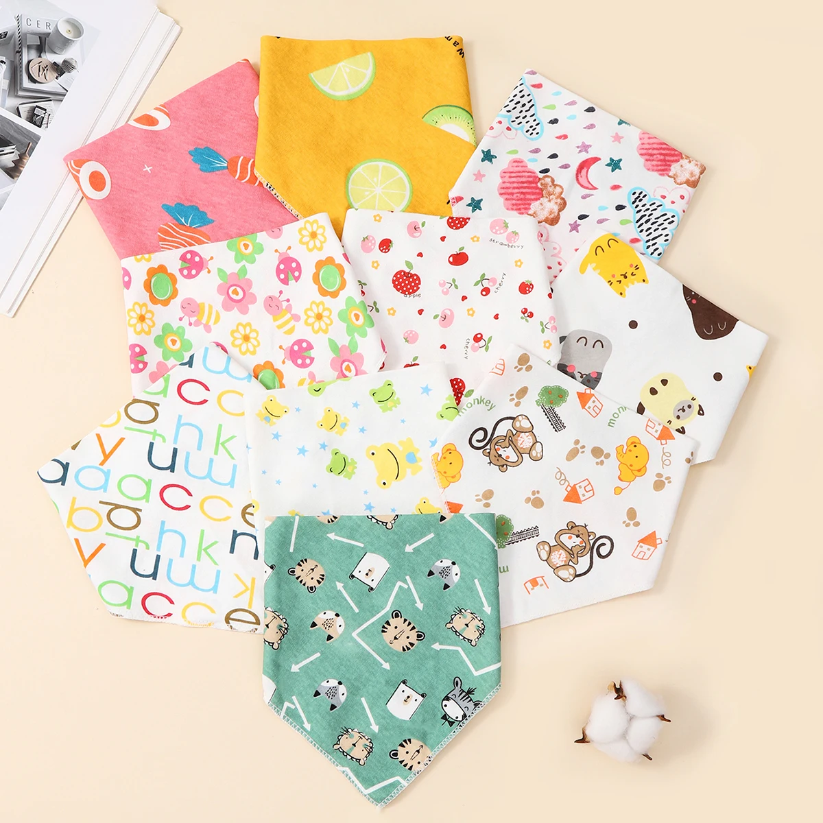 아기 턱받이 삼각형 이중 레이어 코튼 만화 동물 프린트 아기 반다나 턱받이, 트림 천 아기 물건, 무작위 5 개