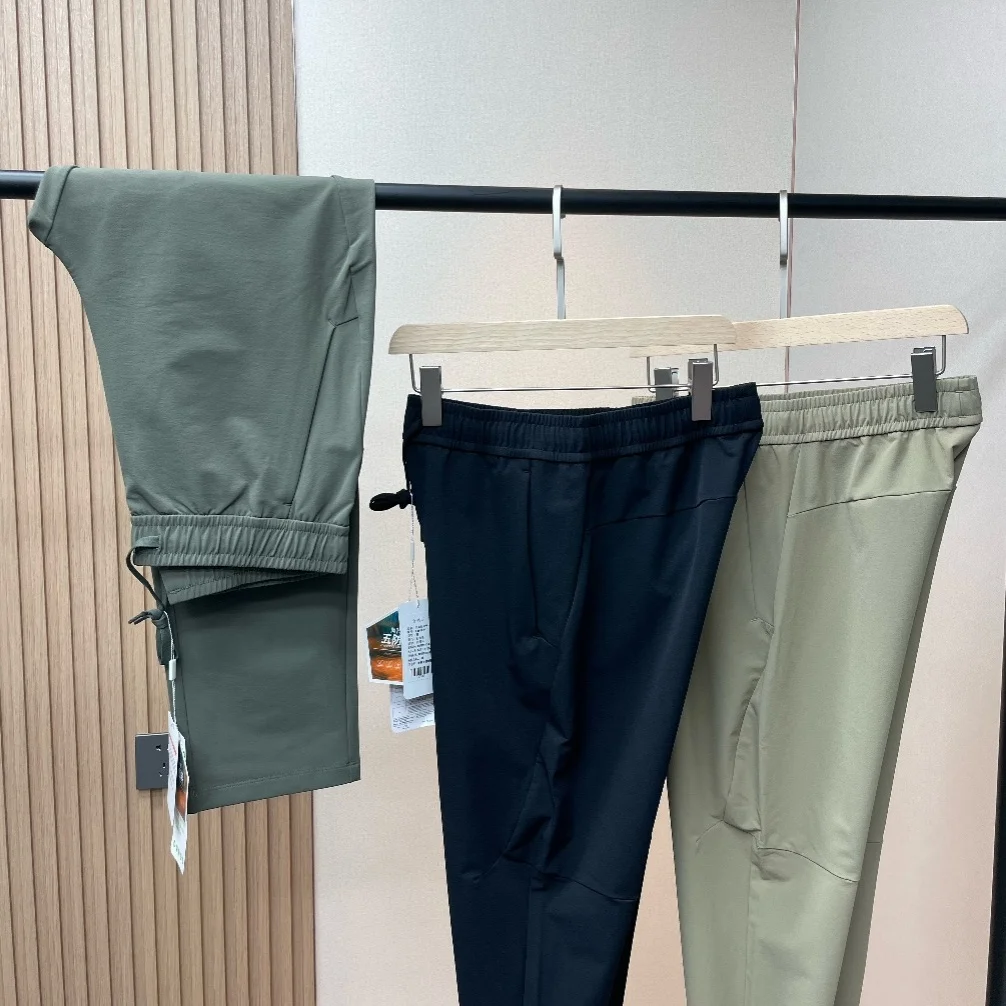

Outdoor Men's Casual Pants Spring 2026 Waterproof Scratch-Resistant Wear-Resistant Mountain Series Straight Leg Pants