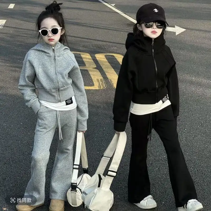 

Новый осенне-зимний спортивный костюм для девочек-подростков, детские укороченные топы с капюшоном + прямые брюки, модная повседневная куртка, одежда для детей 6–12 лет
