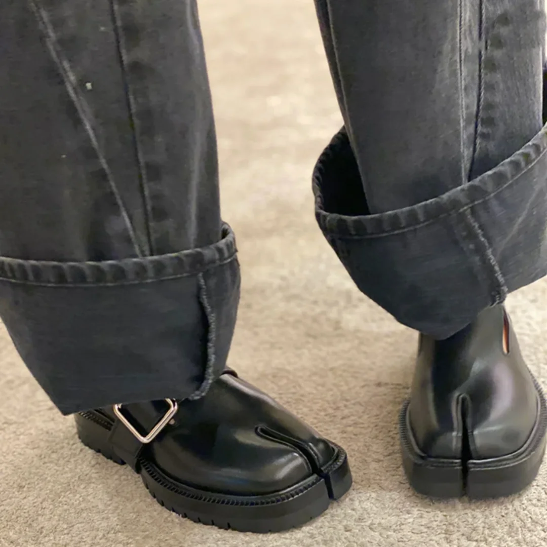 

Tabi Split Toe Shoes Women's Horseshoe Pig's Trotter Half Sandals Thick Soled Versatile Women's Shoes Summer Back Empty Slippers