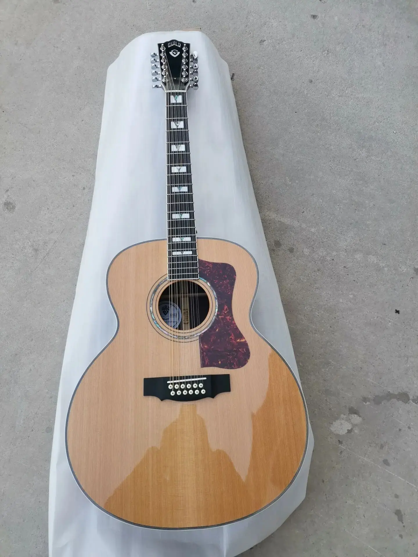 

Jumbo solid cedar top Guild F512 guitar stock clearance ,12 strings acoustic electric with soundhole pickups