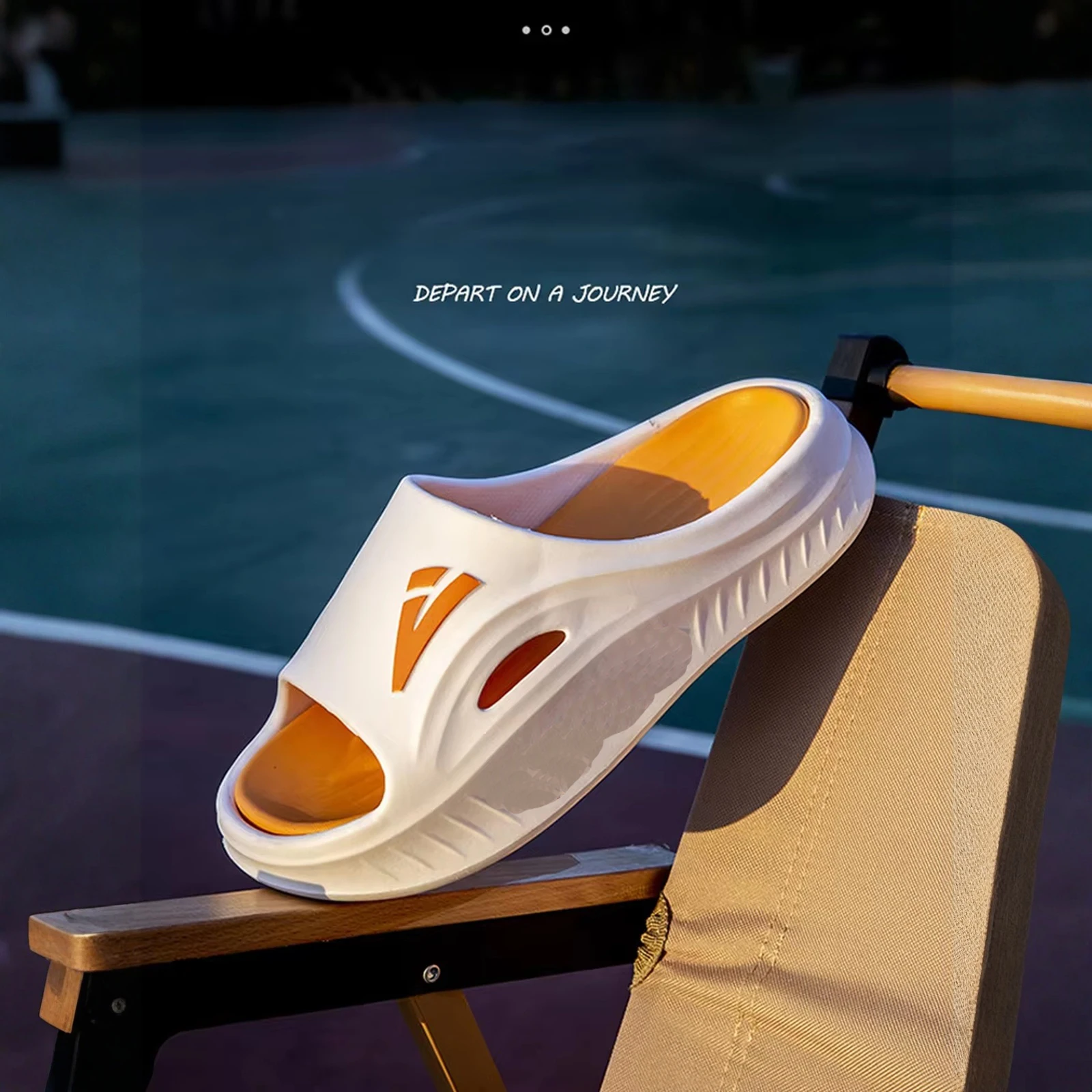 

Slippers For Men Home Use Thick Sole Comfort Lightweight Soft Pillow Sandals Outdoor Wear-Resistant Sandals Bathroom Slippers