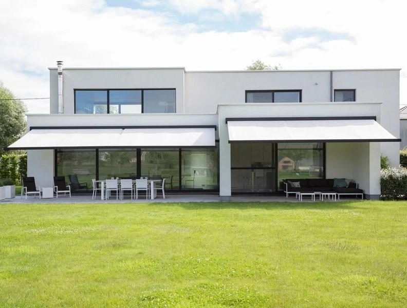 

Hot Selling Foldable Retractable Awnings Electric Crank Wind Resistant Sun Shade Canopy for Outdoor Patio Garden and Beach Villa