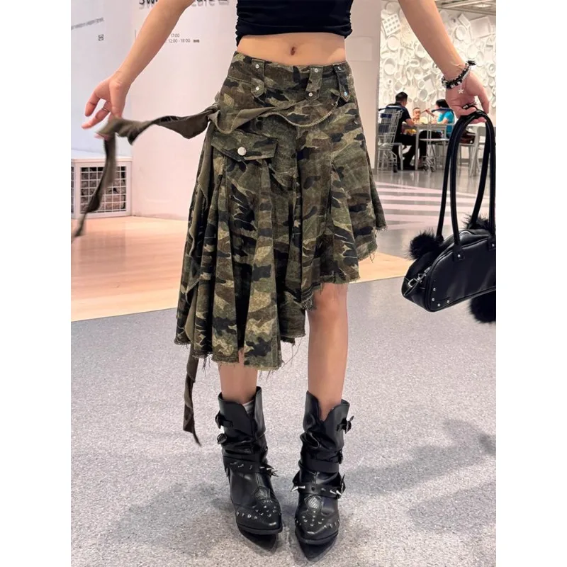 

Американская ретро-юбка А-силуэта с камуфляжным принтом, асимметричная, женская, весна 2026, с высокой талией, плиссированная, повседневная, длиной до колена
