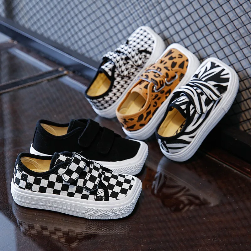 Autumn Girls Boys Canvas Shoes Soft Sports Sneaker Black Kids Running Sneakers Zebra Lattice Prints Square Toe Soft Children