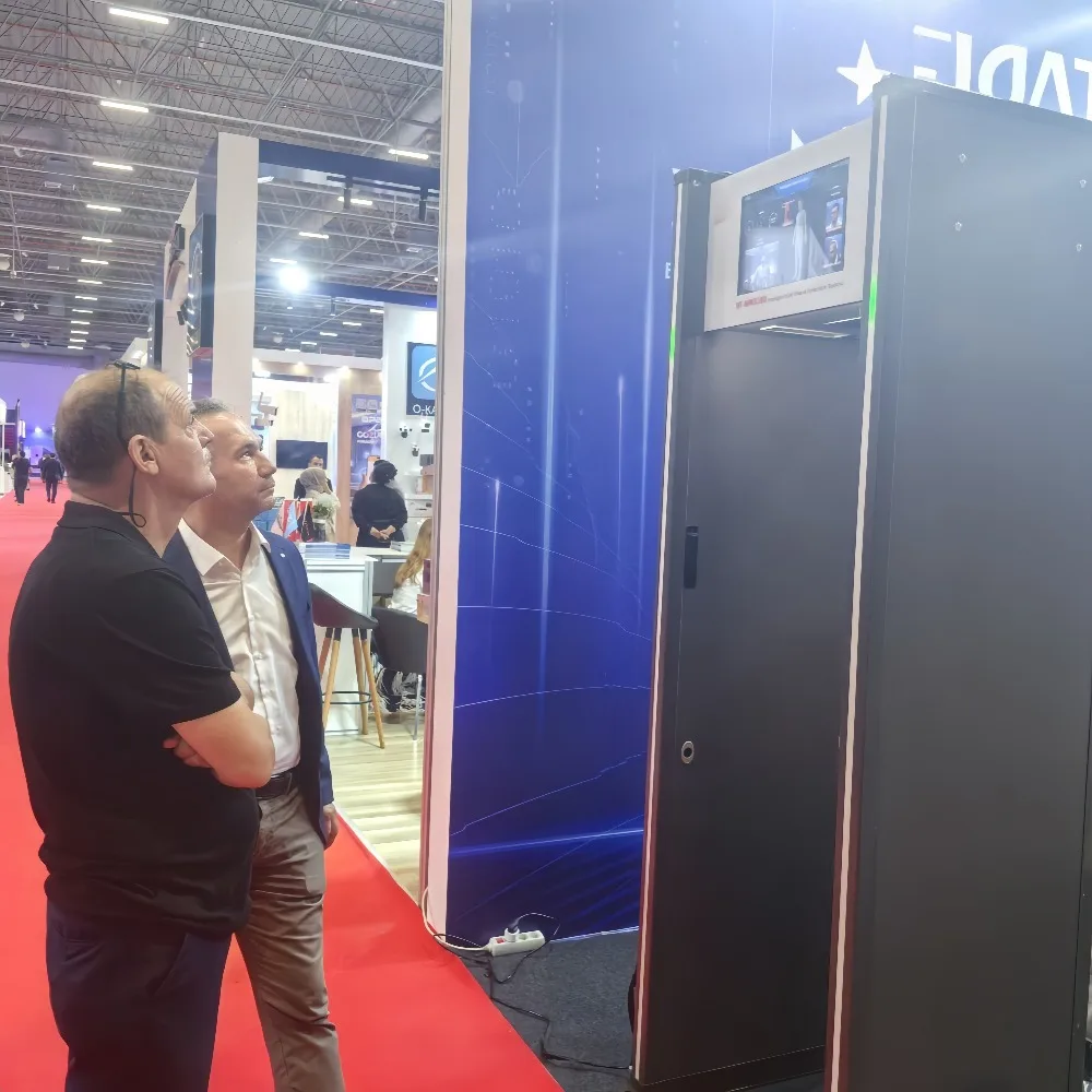 أمان المستوى التالي: كاشف المعادن المحمول المشي مع شاشة رقمية تعمل باللمس للفحص الدقيق