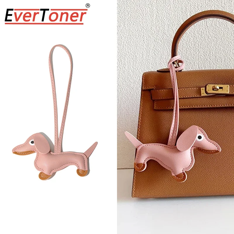

EverToner Dachshund Dog Keychain Pendant PU Leather Animals Keyring Charm for Purse Bag Accessory Gifts