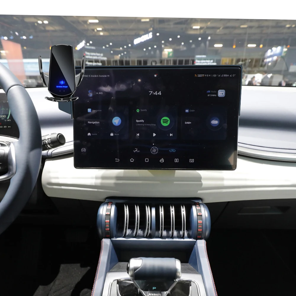 Car Phone Holder For BYD Atto 3 Yuan Plus 2022 / Atto 4 Seal Screen Fixed Navigation Bracket Wireless Charging Stand Accessories