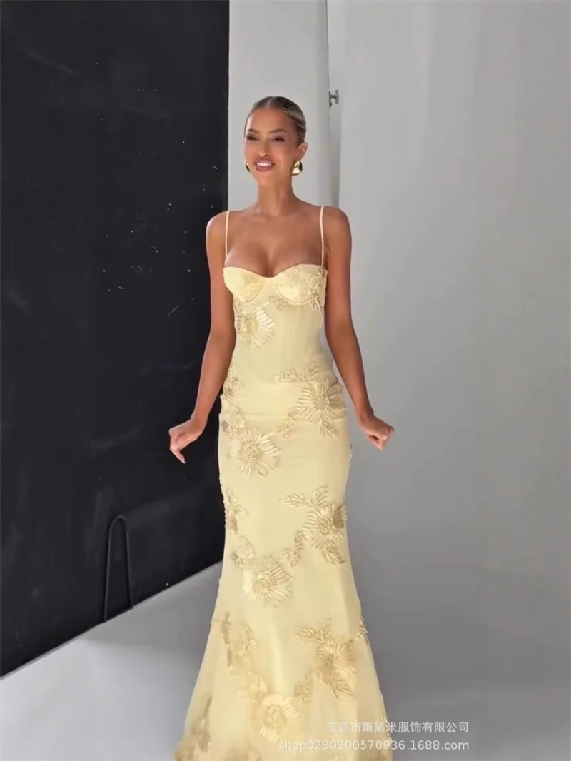 

Spaghetti Strap Embroidered Flowers Women Evening Dress Lace Up Deep-V Neck Bandage Gown Yellow Black Backless Party Skirt