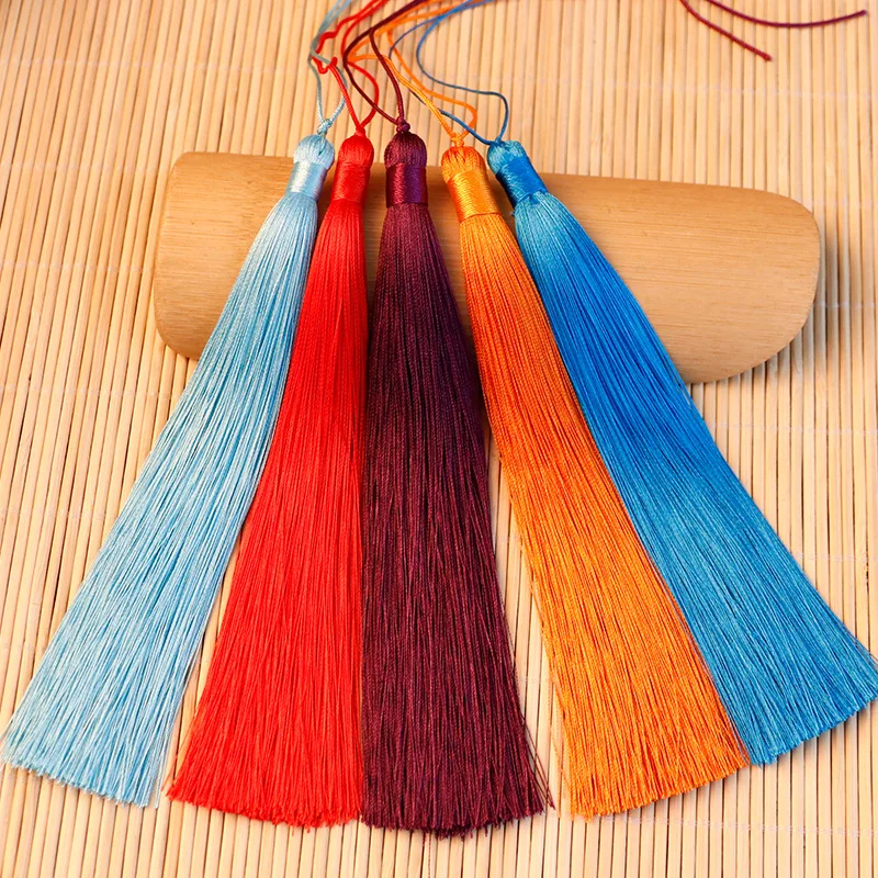 15cm długi Tassel wisiorek Tassel ucha DIY saszetka pachnące saszetka Tassel wiszące akcesoria do uszu dla Han garnitur frędzle dla rzemiosła