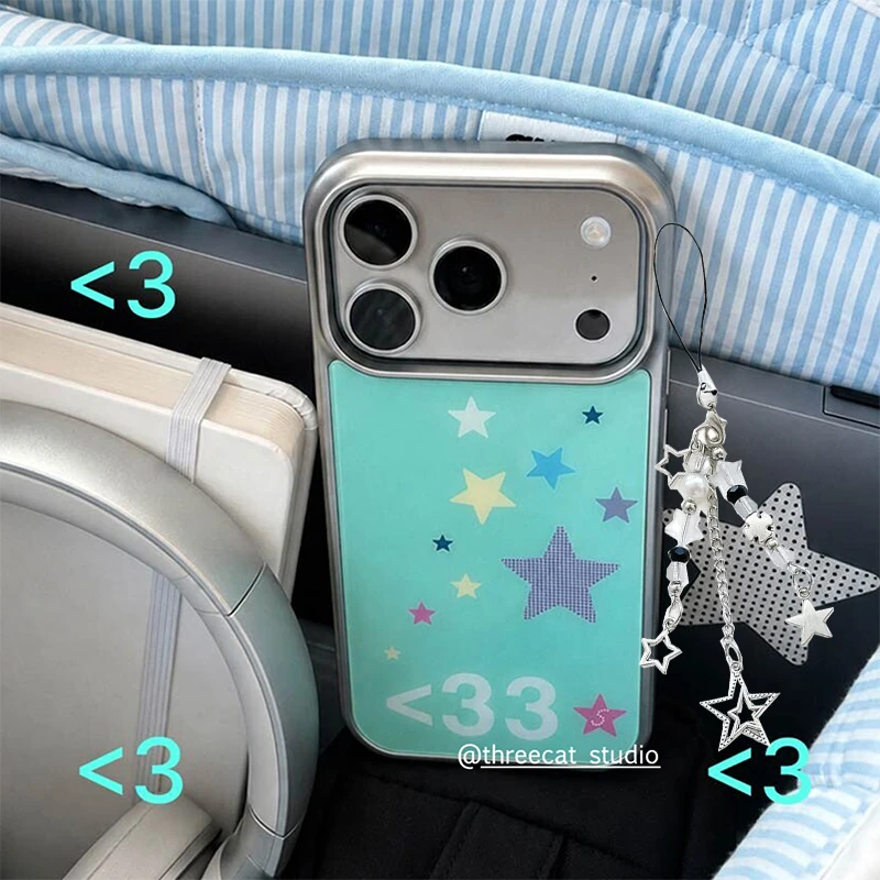 Coque de téléphone Y2K coréenne créative vert menthe avec symboles étoiles et motifs en relief pour iPhone 17 Pro Max, Air 16, 15, 14 Plus, 13, 12, 11 Pro Max