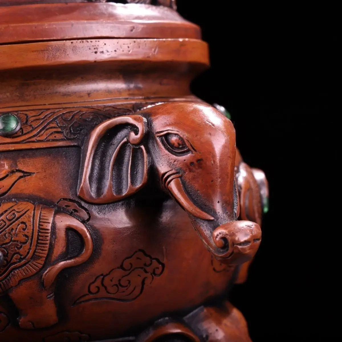 Treasures, old collections, old pure copper, all-copper high relief carving, Vientiane incense burner, exquisite craftsmanship,