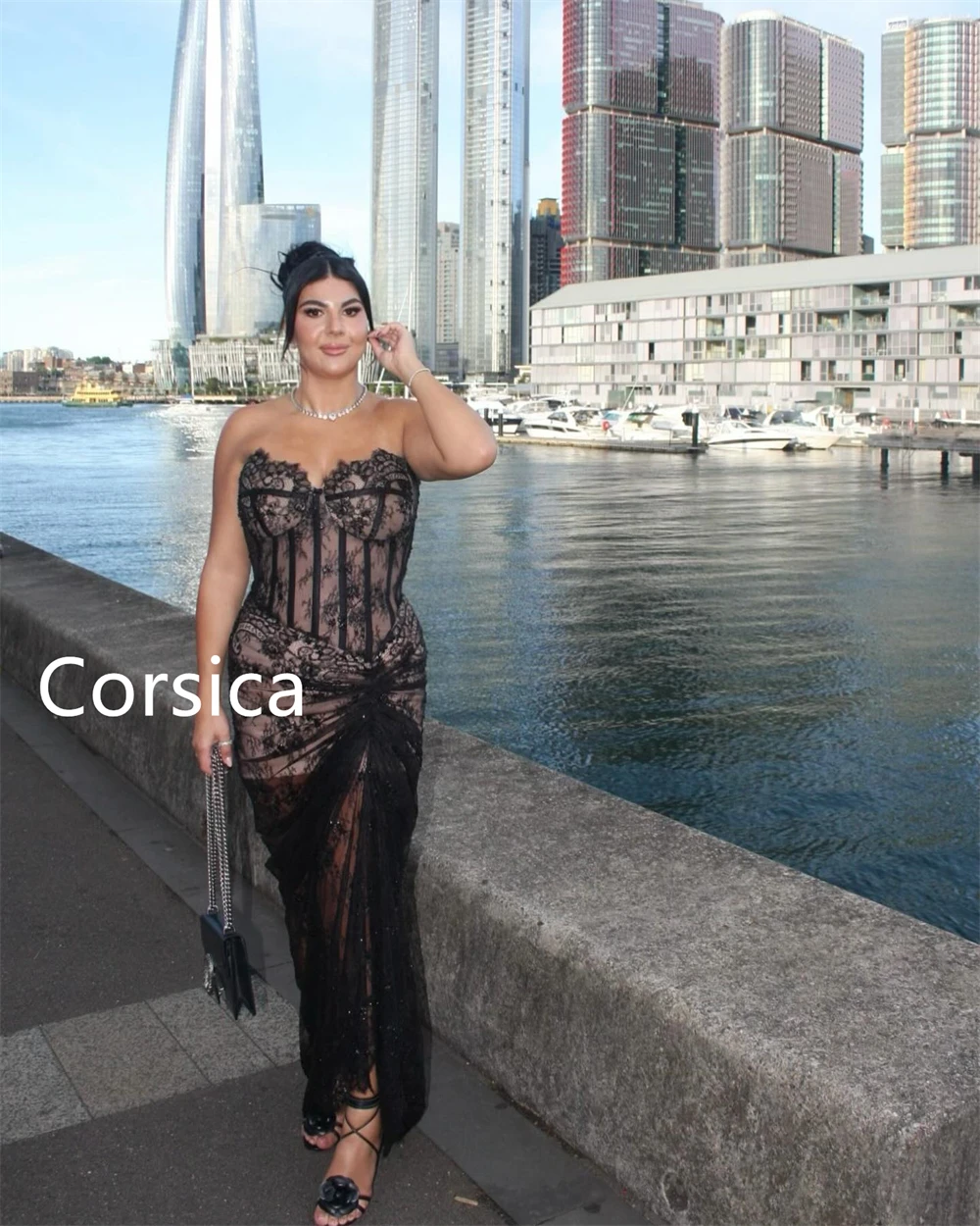 فستان سهرة دانتيل أسود حديث مخصص كلاسيكي بدون حمالات بدون أكمام لحفلات العودة للوطن أنيق سويب تراين فيستدو دي فيستا