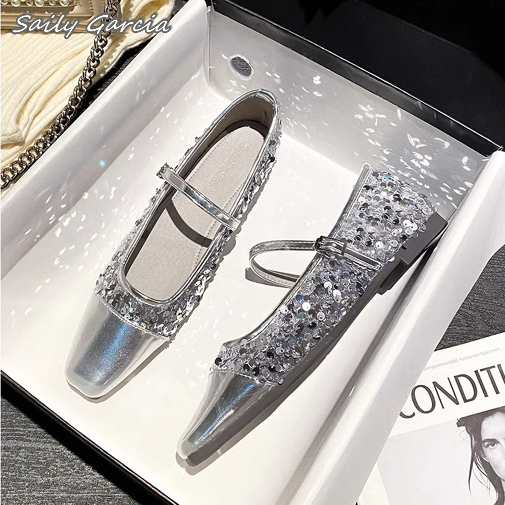 

Silver Sequins Glossy Belt Buckle Strap Flats 2024 New Mary Jane Shallow Sandals Square Toe Simple Casual Shoes