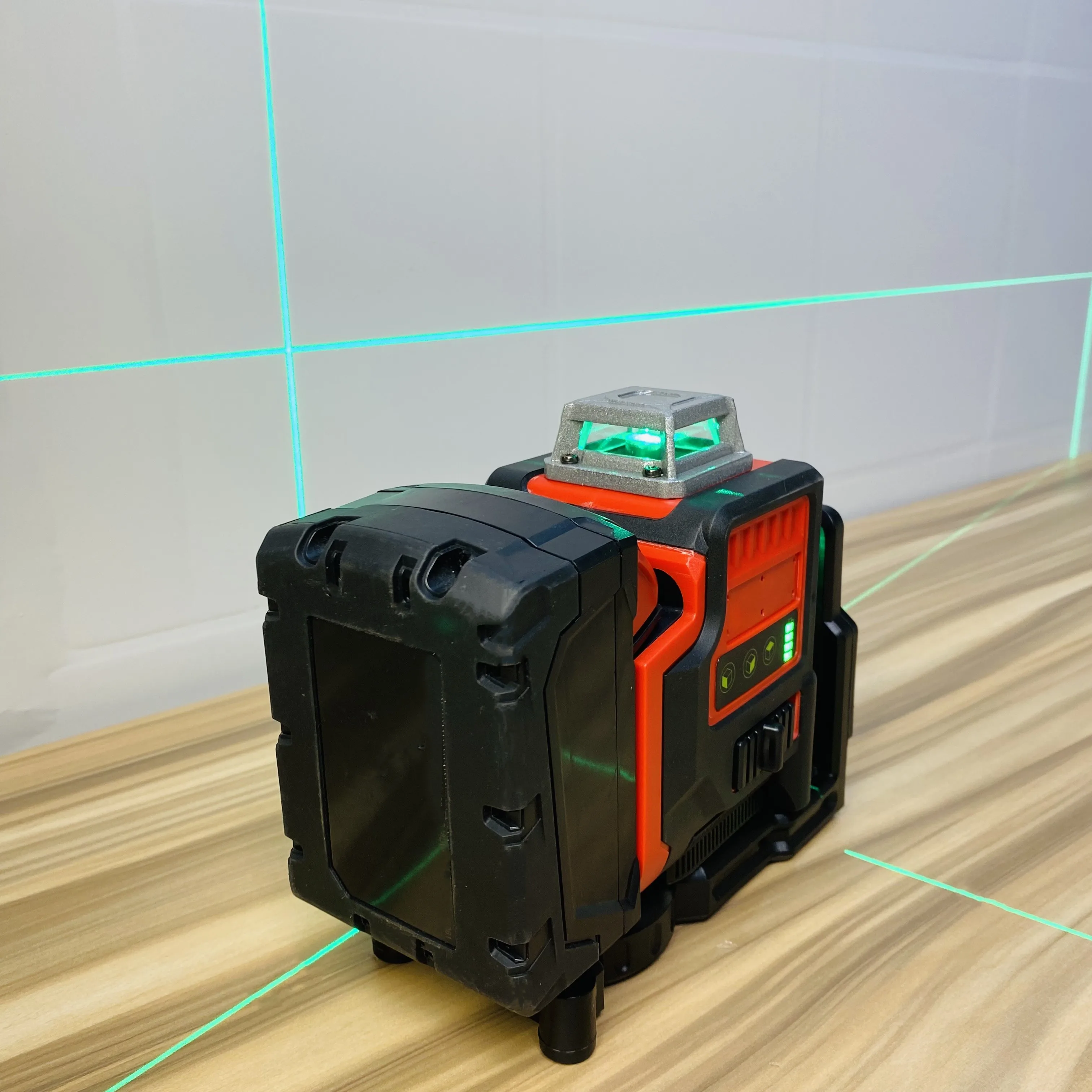 

For Milwaukee 18V Battery 12 Lines Laser Level 3 Sides*360 Degree Vertical Horizontal Green Light Meter Outdoor tools